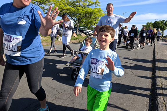 The Bluefin Blowout Family Fun Run in Gloucester Massachusetts raises funds to combat the diseases of Alzheimer's and all other dementias 
