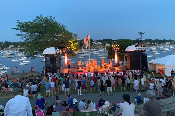 Marblehead Festival of Arts hosts live music performances throughout Fourth of July weekend at Crocker Park