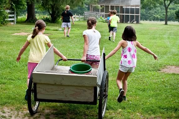 Summer Programs for kids at Spencer-Peirce Little Farm in Newbury Massachusetts Summer Programs for kids at Spencer-Peirce Little Farm in Newbury Massachusetts