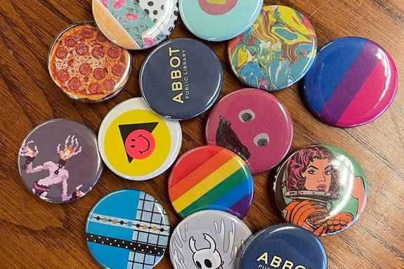 Abbot Library invites teens to come make their own lapel buttons