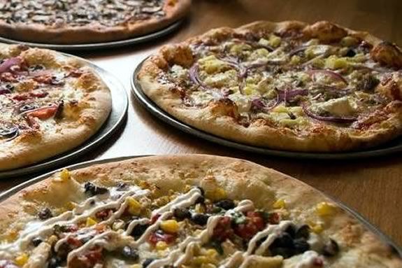 Pizza Picks at Amesbury Public Library featuring Flatbread Pizza! Pizza Picks at Amesbury Public Library featuring Flatbread Pizza!