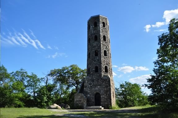 Hike to the Stone Tower at Lynn Woodsas part of trails and sails! Hike to the Stone Tower at Lynn Woodsas part of trails and sails!