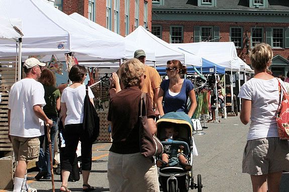 Yankeee Homecoming Craft Show (formerly Market Square Day) has been a Newburyport tradition for over 50 years!