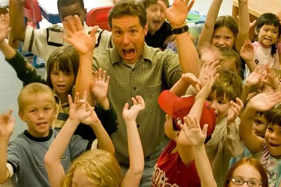 Kids are invited to a fun, interactive music session with musician and story teller Steve Blunt at the Peabody Institute Library in Danvers! Come enjoy some interactive musical fun with Steve Blunt at Danvers Library!