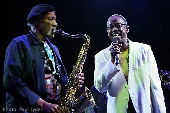 Charles Neville & Henri Smith will perform a charity concert in Beverly, MA for the North Shore YMCA. Charles Neville & Henri Smith will perform a charity concert in Beverly, MA