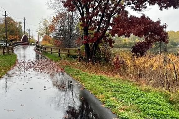 Ride the Northern Strand Path as a group starting in Lynn Massachusetts! Part of Trails & Sails