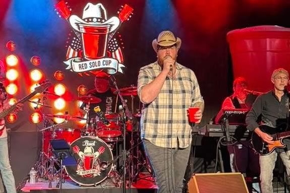 Red Solo Cup performs at waterfront park in Newburyport as part of Yankee Homecoming Red Solo Cup performs at waterfront park in Newburyport as part of Yankee Homecoming