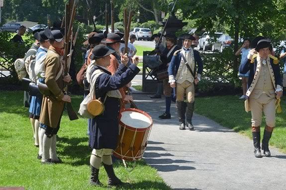 Come by the Newburyport Custom House to see Captain John Wood’s Company, Colonel Gerrish’s 25th Regiment of the Massachusetts Grand Army on our back green! 
