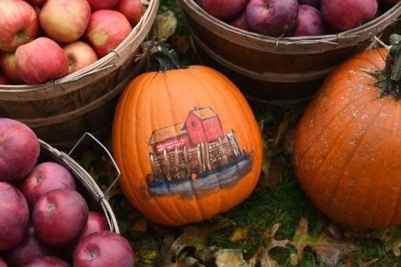 Food, music, art and fun come together for a great family time in Rockport MA! Food, music, art and fun come together for a great family time in Rockport MA!