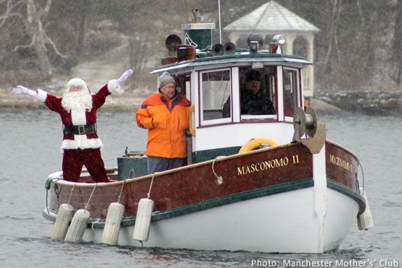 Santa will arrive at Masconomo Park by lobster boat at 1 pm on December 2, 2017