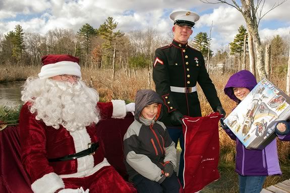 Come raise money for 'Toys for Tots' and get your photo with Santa in Danvers! 