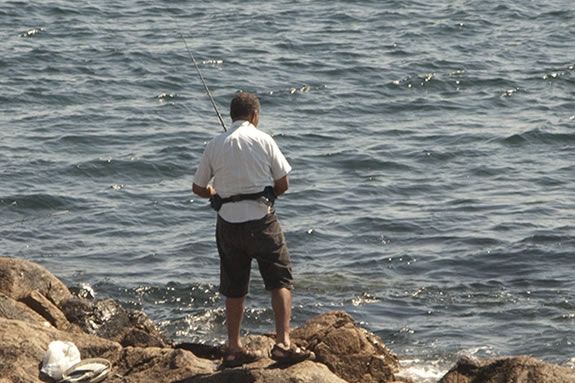 Volunteer at Cranes Beach to teach a new generation of surfcasters.