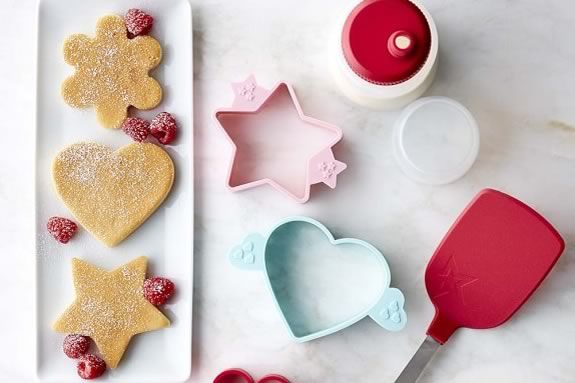Join American Girl at Williams Sonoma Lynnfield for a pancake party benefit for No Kid Hungry! Join American Girl at Williams Sonoma Lynnfield for a pancake party benefit for No Kid Hungry!