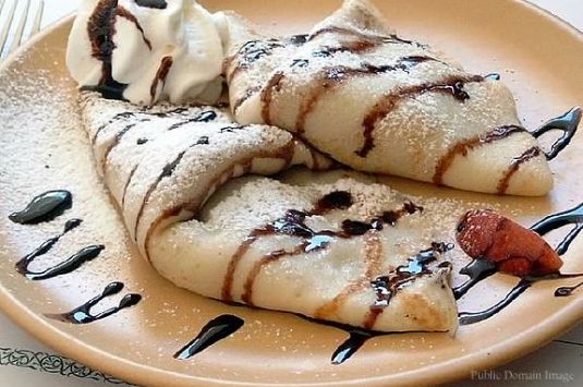 Spiran Lodge #98 hosts a pancake breakfast in Downtown Rockport! 