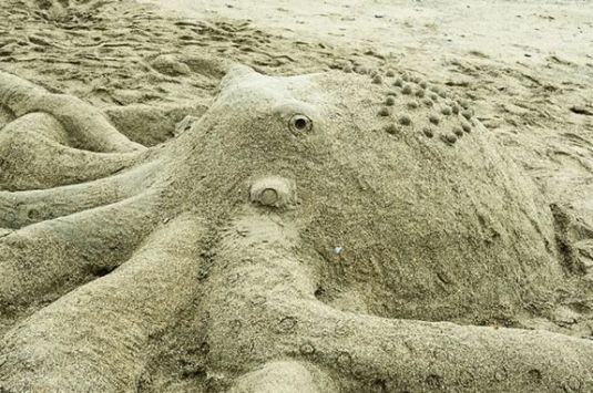 Marblehead FoA Sand Sculpture Competition on Devereaux Beach in Marblehead